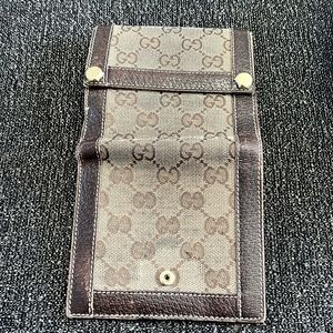 Gucci wallet interior leather bifold hols 10  credit cards with coin pockets